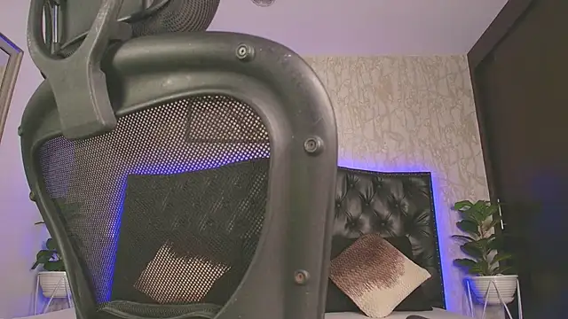 MattDevon online show from 01-16-26, 03:21