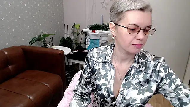 Cutie Erikaa1 online show from 01-16-26, 02:26