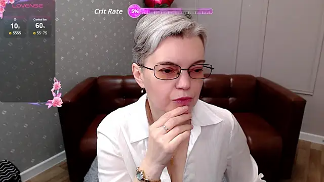 Cutie Erikaa1 online show from 04-21-26, 02:15