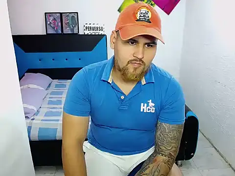 pitbullveryhot online show from 12-07-24, 07:10