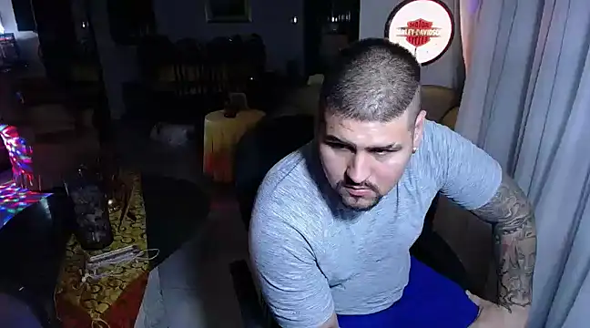 pitbullveryhot online show from 02-26-25, 08:15