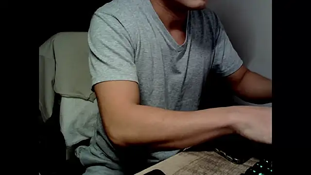 Snapshot of 0066top chatting on 01-13-25, 04:19 0066top online show from 01-13-25, 04:19