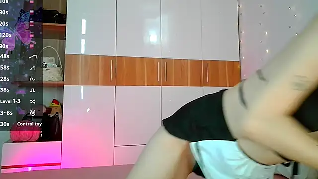 Taiyu Yoshiwara online show from 11-07-25, 11:38