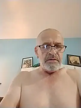 Snapshot of geilerschwanz64 chatting on 04-30-26, 09:41 geilerschwanz64 online show from 04-30-26, 09:41