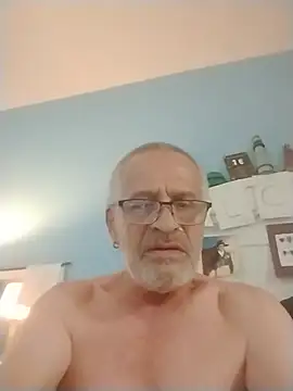 Snapshot of geilerschwanz64 chatting on 05-28-26, 03:37 geilerschwanz64 online show from 05-28-26, 03:37