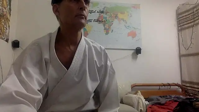 Snapshot of TowaFreespirit chatting on 12-04-24, 03:54 TowaFreespirit online show from 12-04-24, 03:54