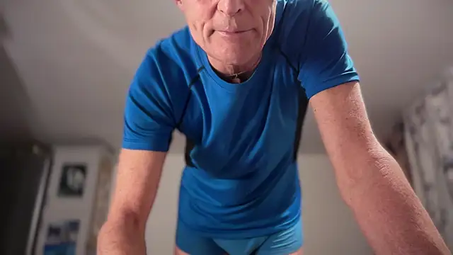 Snapshot of TowaFreespirit chatting on 03-11-26, 11:33 TowaFreespirit online show from 03-11-26, 11:33