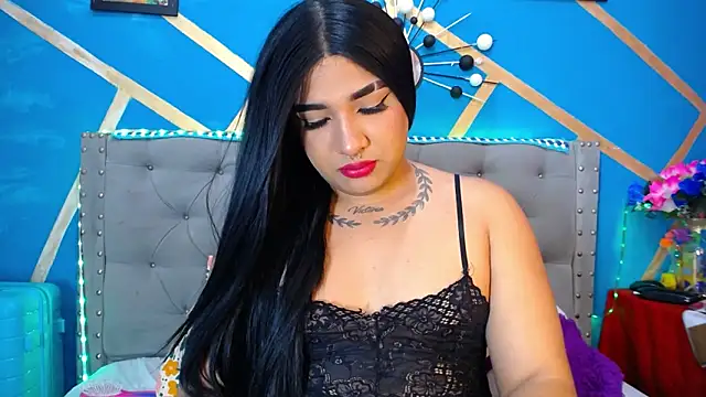 Snapshot of _Empera_ chatting on 01-29-25, 12:43  Empera  online show from 01-29-25, 12:43