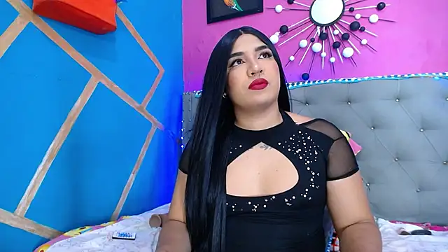 Snapshot of _Empera_ chatting on 02-05-25, 12:31  Empera  online show from 02-05-25, 12:31