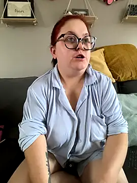 Tallulah-mae-xoxox online show from 09-13-25, 08:03