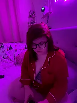 Tallulah-mae-xoxox online show from 11-22-25, 11:26