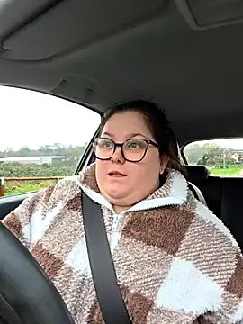 Tallulah-mae-xoxox online show from 12-22-25, 10:45