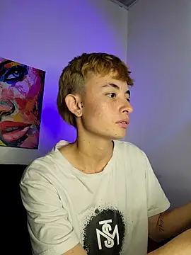 nico 18x online show from 02-04-25, 10:34