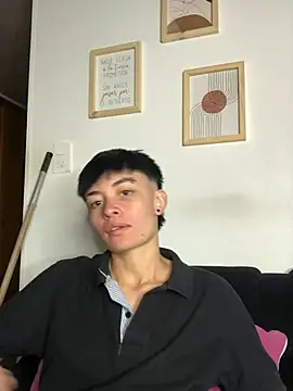 nico 18x online show from 02-12-25, 08:40