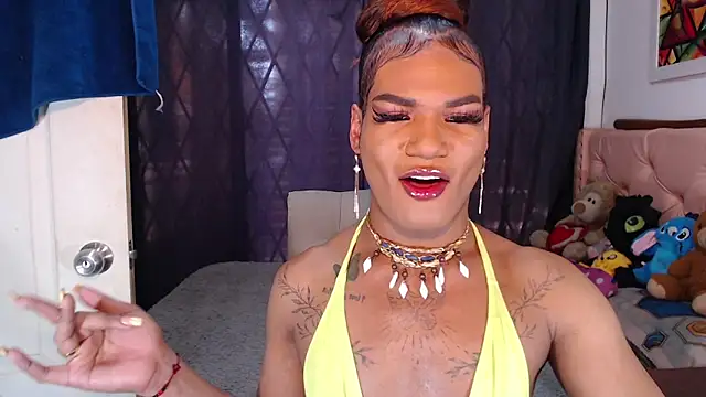 Snapshot of princes_bigcock_1 chatting on 05-26-26, 05:31 princes bigcock 1 online show from 05-26-26, 05:31