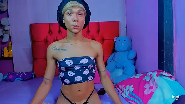 StassieBell online show from 02-12-26, 05:46