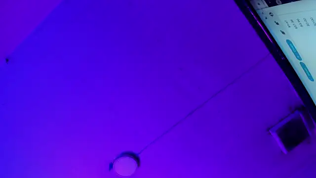 Triipsy online show from 01-18-25, 01:52