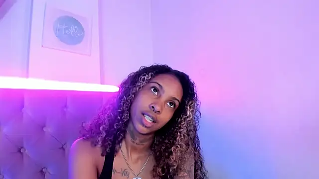 Triipsy online show from 02-11-25, 11:01