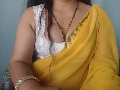 Snapshot of Jannat_ji chatting on 10-15-25, 10:59 Jannat ji online show from 10-15-25, 10:59