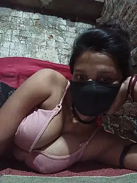 Hoty girl 143 online show from 06-08-26, 11:49