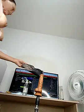 Snapshot of alejandra_flower chatting on 03-16-25, 09:05 alejandra flower online show from 03-16-25, 09:05