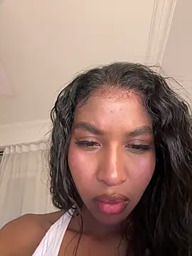 IamCrystal2 online show from 04-23-26, 01:51