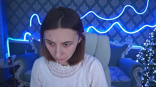 Roxy Rayy online show from 12-12-24, 07:48