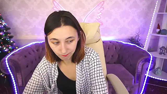 Roxy Rayy online show from 12-17-24, 10:54