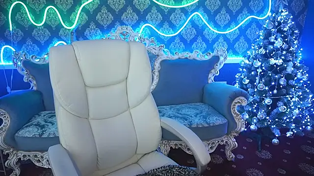 Roxy Rayy online show from 12-20-24, 04:31