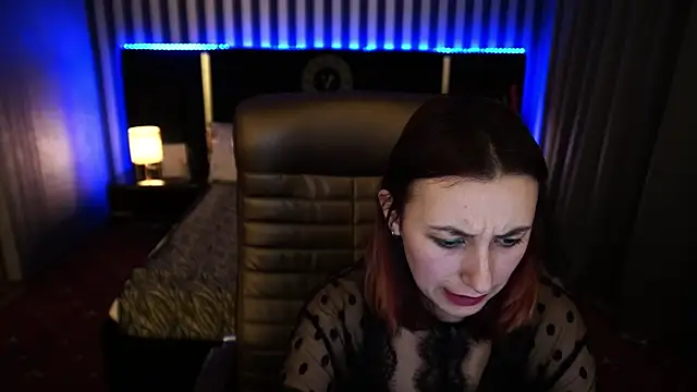 Roxy Rayy online show from 03-04-25, 08:27