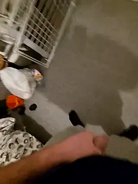 Snapshot of normyx chatting on 12-18-25, 01:44 normyx online show from 12-18-25, 01:44