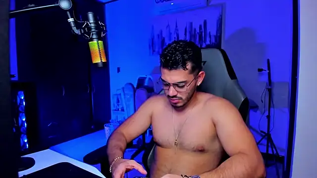 BrunoD31 online show from 11-30-25, 04:38