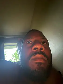 Snapshot of louu51 chatting on 07-29-26, 01:09 louu51 online show from 07-29-26, 01:09