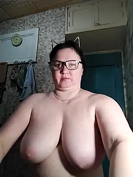 Holly-69 online show from 04-18-26, 07:07