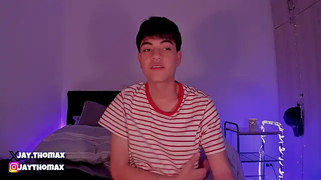 JaycoThomas online show from 12-19-24, 04:23