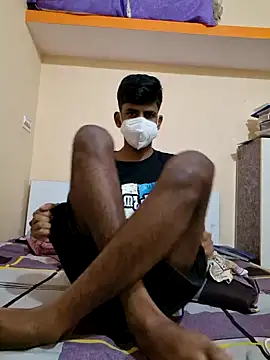 KissesBoyAD online show from 12-19-24, 03:51