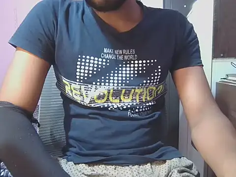 KissesBoyAD online show from 09-18-25, 05:04