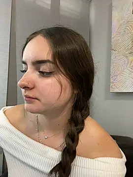 imlindapink online show from 02-13-25, 08:03