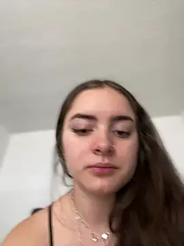 imlindapink online show from 02-19-25, 04:33