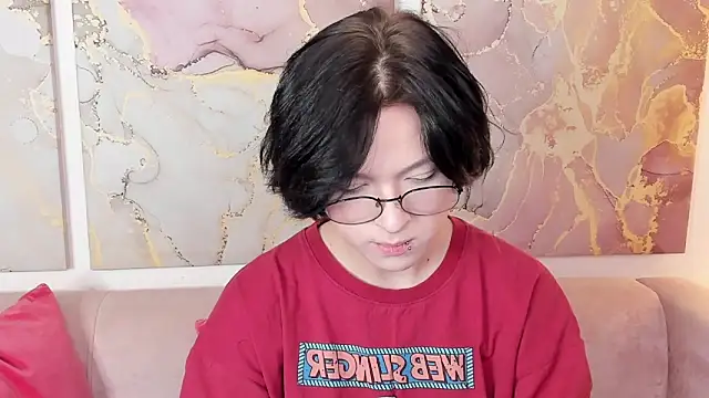 fiamoory online show from 10-17-25, 06:05