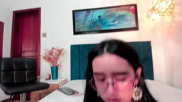 LaraGoldd online show from 02-19-25, 04:23