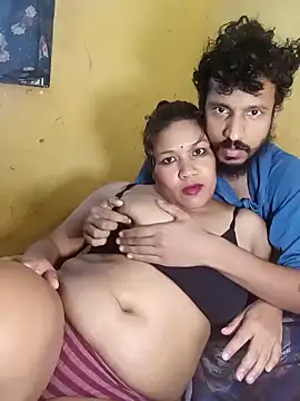 Snapshot of Radhikadavi879 chatting on 01-20-25, 03:48 Radhikadavi879 online show from 01-20-25, 03:48