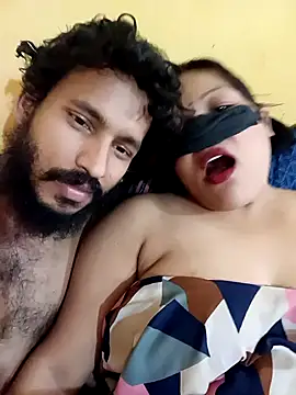 Snapshot of Radhikadavi879 chatting on 01-27-25, 04:11 Radhikadavi879 online show from 01-27-25, 04:11