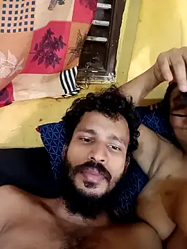 Snapshot of Radhikadavi879 chatting on 01-31-25, 08:12 Radhikadavi879 online show from 01-31-25, 08:12