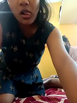 Snapshot of Radhikadavi879 chatting on 02-19-25, 06:55 Radhikadavi879 online show from 02-19-25, 06:55