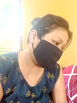 Snapshot of Radhikadavi879 chatting on 02-22-25, 05:44 Radhikadavi879 online show from 02-22-25, 05:44