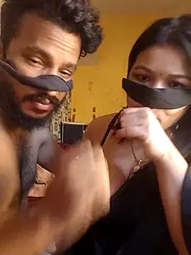 Snapshot of Radhikadavi879 chatting on 11-15-25, 04:32 Radhikadavi879 online show from 11-15-25, 04:32