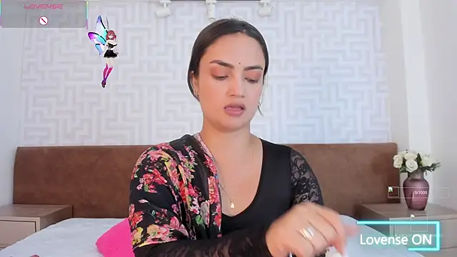 Snapshot of anany__ chatting on 10-08-25, 12:25 anany   online show from 10-08-25, 12:25