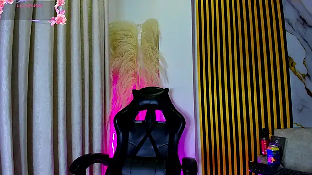 JulietaKane online show from 11-16-25, 05:24