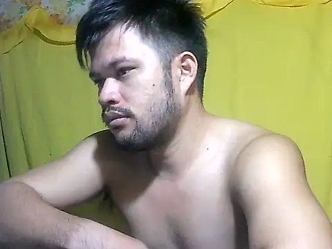 Snapshot of HairyHottestpinoyHandsome chatting on 07-16-26, 12:38 HairyHottestpinoyHandsome online show from 07-16-26, 12:38